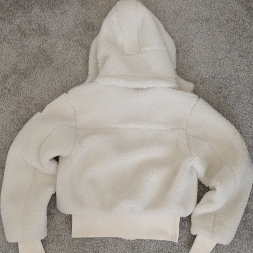 ALO Yoga Foxy Sherpa Jacket Ivory Size XS - Picture 11 of 12